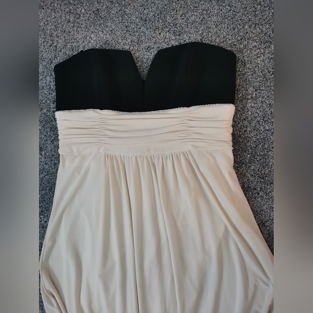 NWT Laundry dress size 8
